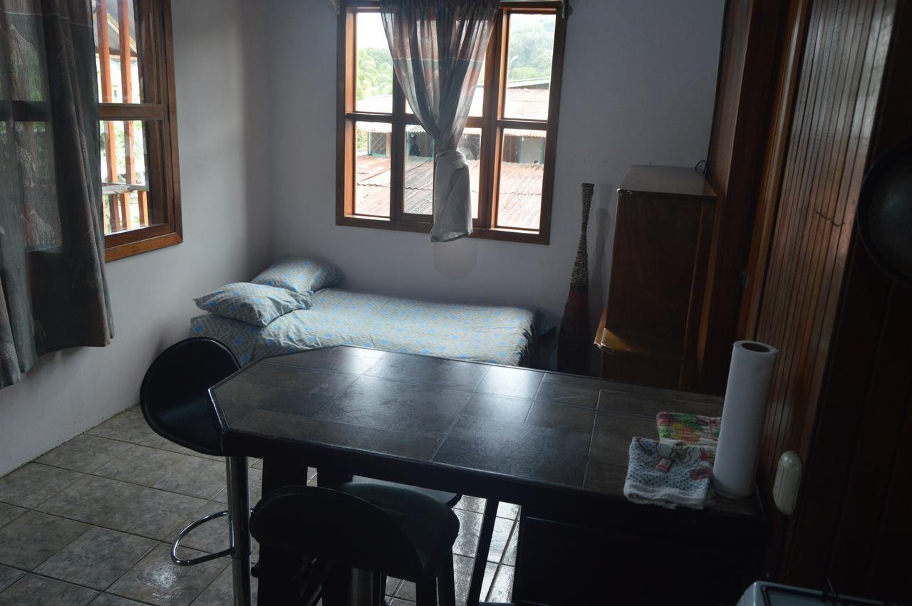 Hotel Puerto Viejo Puerto Viejo de Talamanca Ngoại thất bức ảnh